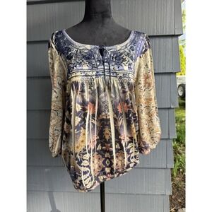 Live And Let Live Women's M Blouse With Tassel Tie & Small Stretchy Waist Band!